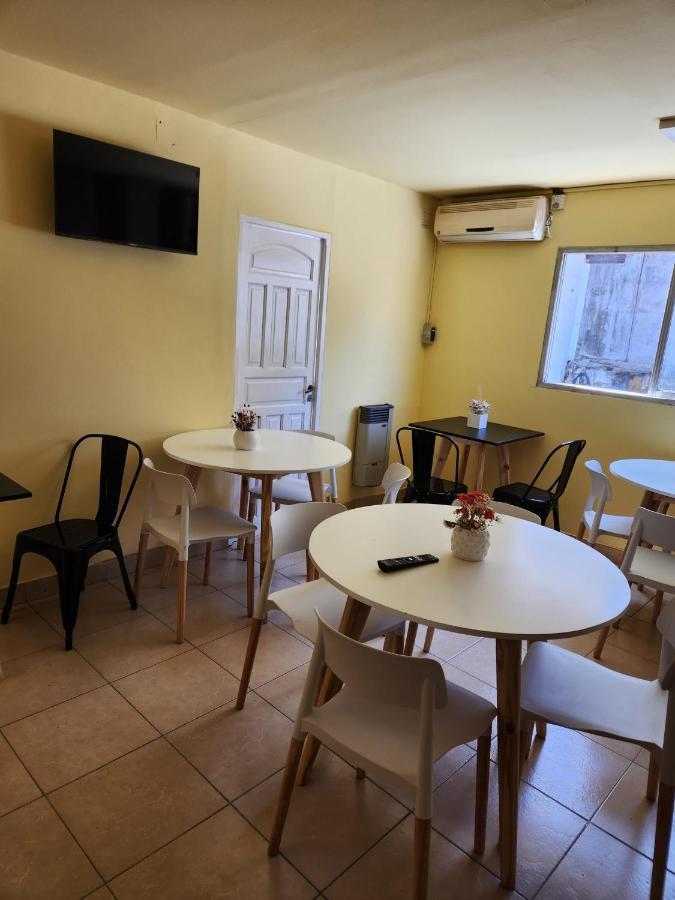 Petit Balcarce Salta Hotel Bagian luar foto